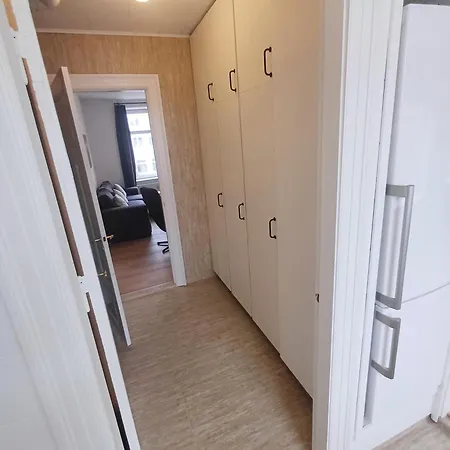 2 Bedroom With Free Private Parking * Randers